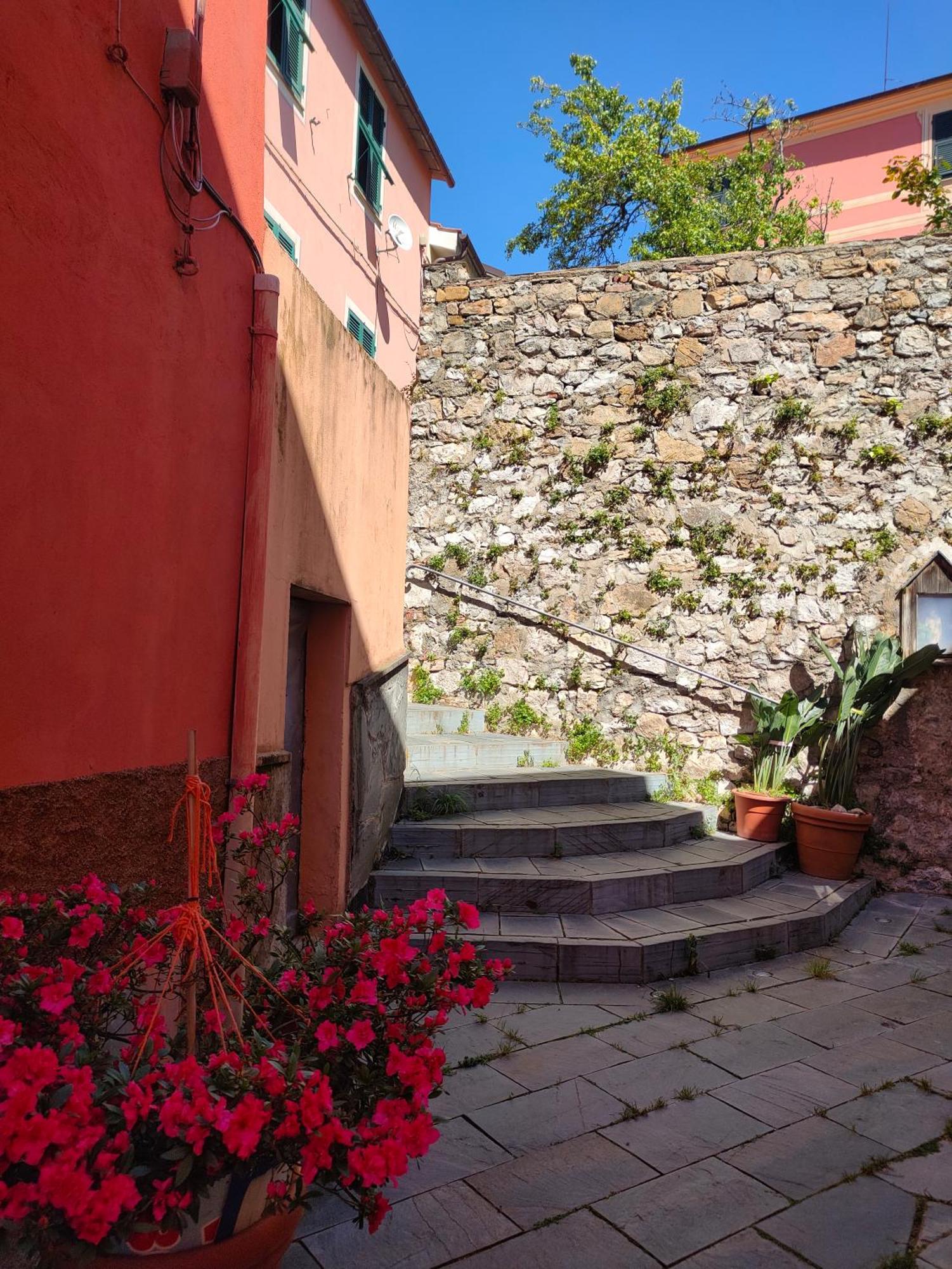 Camera Tra Le Cinque Terre, Camogli E Portofino. Vista Valle E Scorcio Mare All'Orizzonte Castiglione Chiavarese Ngoại thất bức ảnh